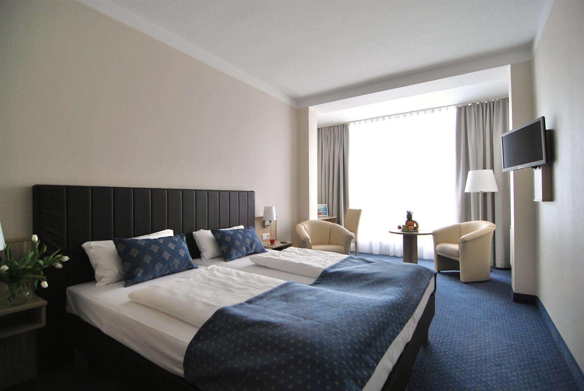 Bergmark Hotel Steinfeld  Ngoại thất bức ảnh